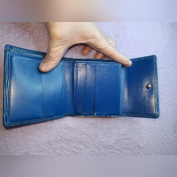 AUTHENTIC LOUIS VUITTON VINTAGE BLUE EPI LEATHER PORTE MONNAIE BILLETS WALLET - Picture 5 of 16
